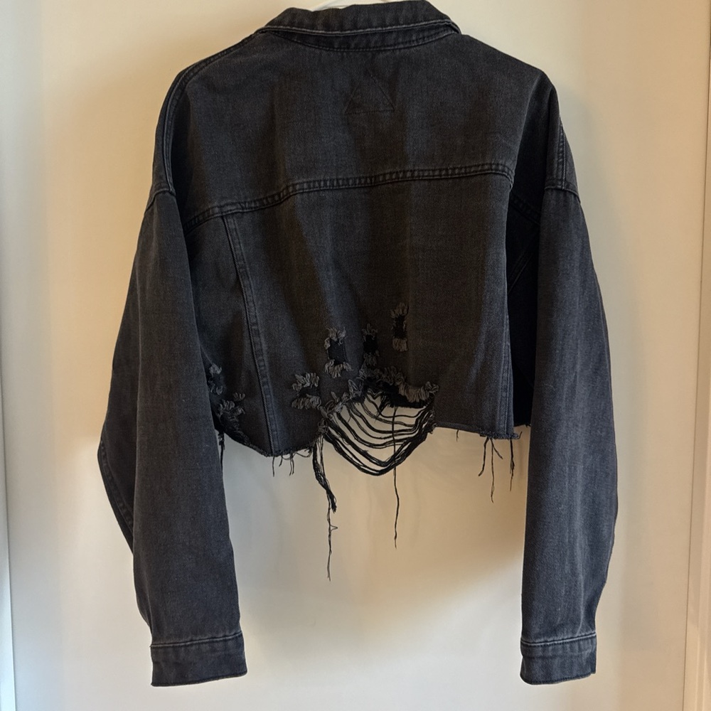 Signature 8 Black Distressed Cropped Denim Jacket - Picture 3 of 3